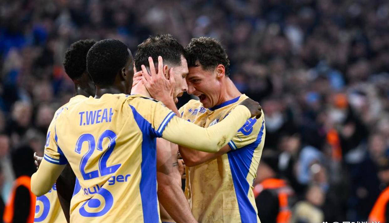 法甲最新积分战报:马赛遭绝平失冠,巴黎客场爆冷,欧塞尔九轮不胜困境难解